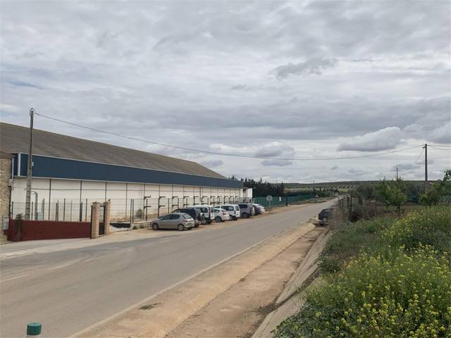 Nave industrial en Alquiler en MA-454, 41 en Sierra de Yeguas