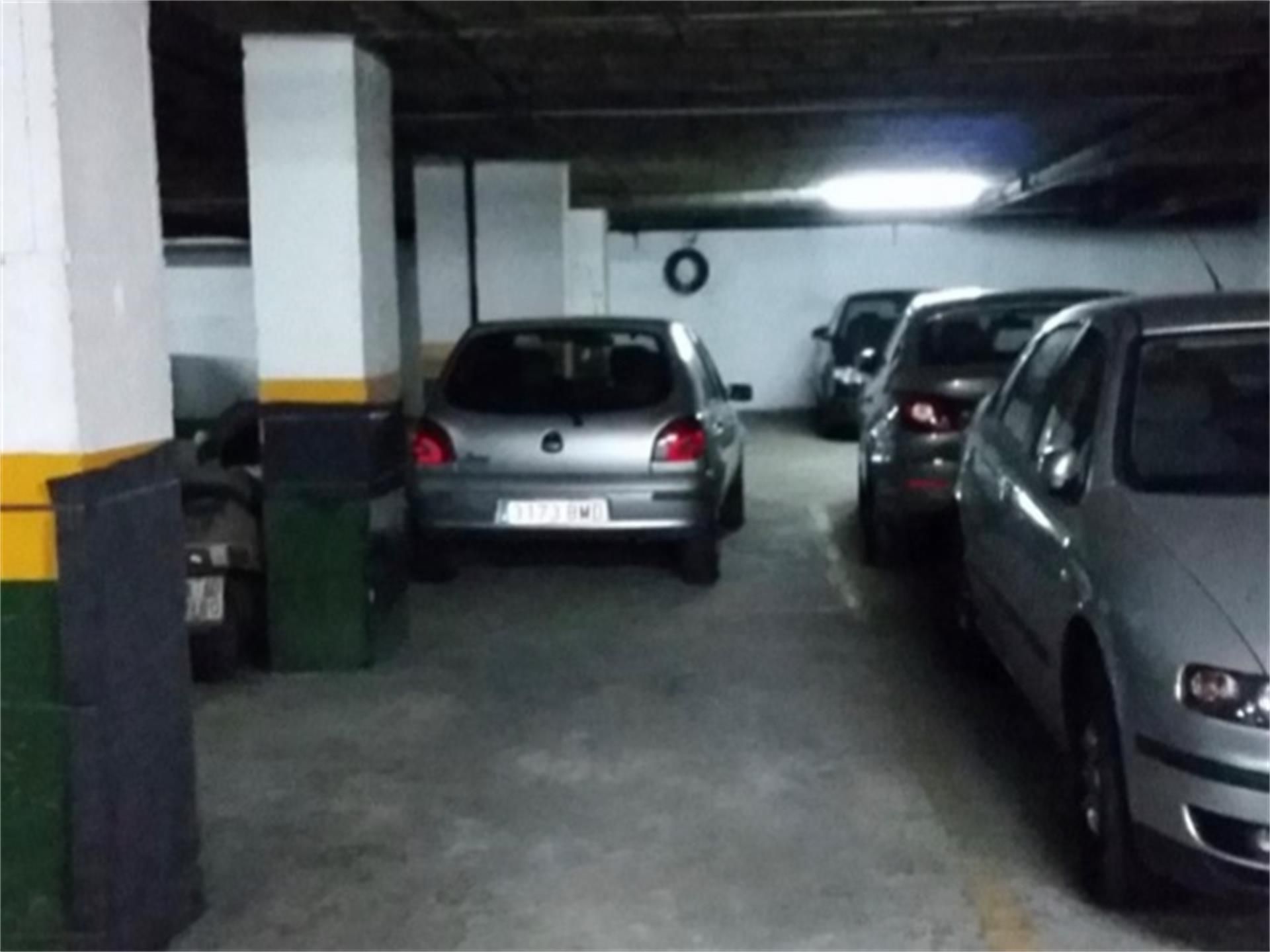 Parking de Garaje de alquiler en  Cádiz Capital