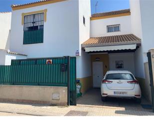 Exterior view of Single-family semi-detached for sale in Villaverde del Río  with Air Conditioner and Terrace