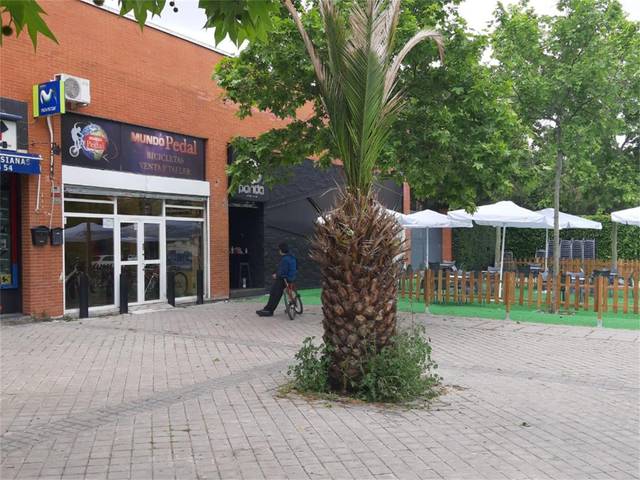 Local comercial en Alquiler en Carretera de Villaverde a Vallecas, 17 en Los Rosales