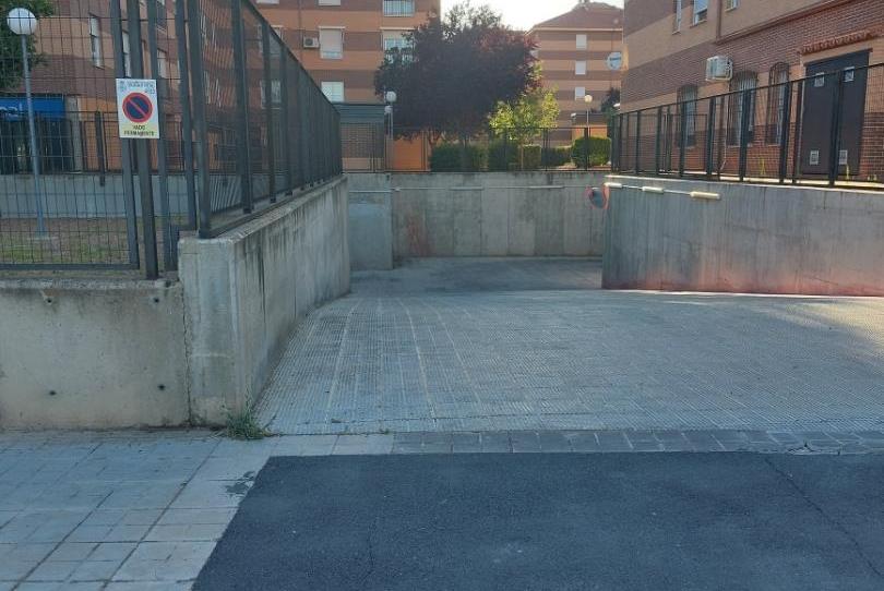 Garatge en venda a Calle Polonia, 2, Nuevo Parque, Ciudad Real - imatge 1 Foto 1 de Garatge en venda a Calle Polonia, 2, Nuevo Parque, Ciudad Real