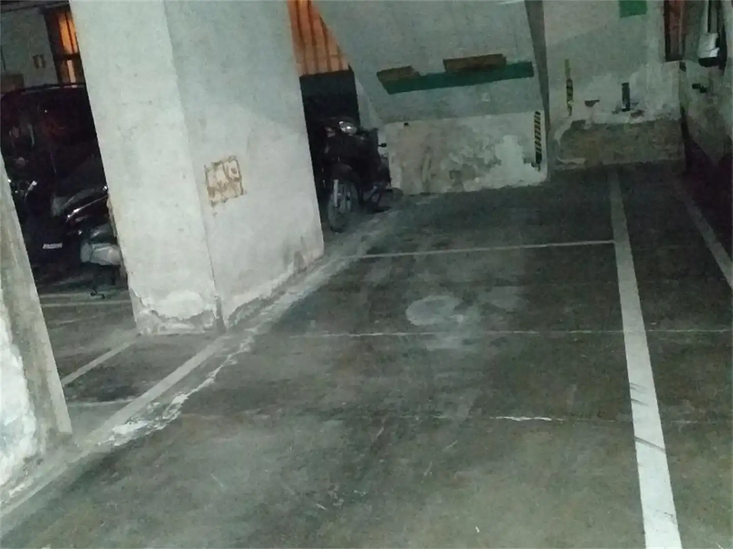 Garaje de alquiler en Carrer de Sant Hilari Sacalm, 27, Lloreda Garaje de alquiler en Carrer de Sant Hilari Sacalm, 27, Lloreda