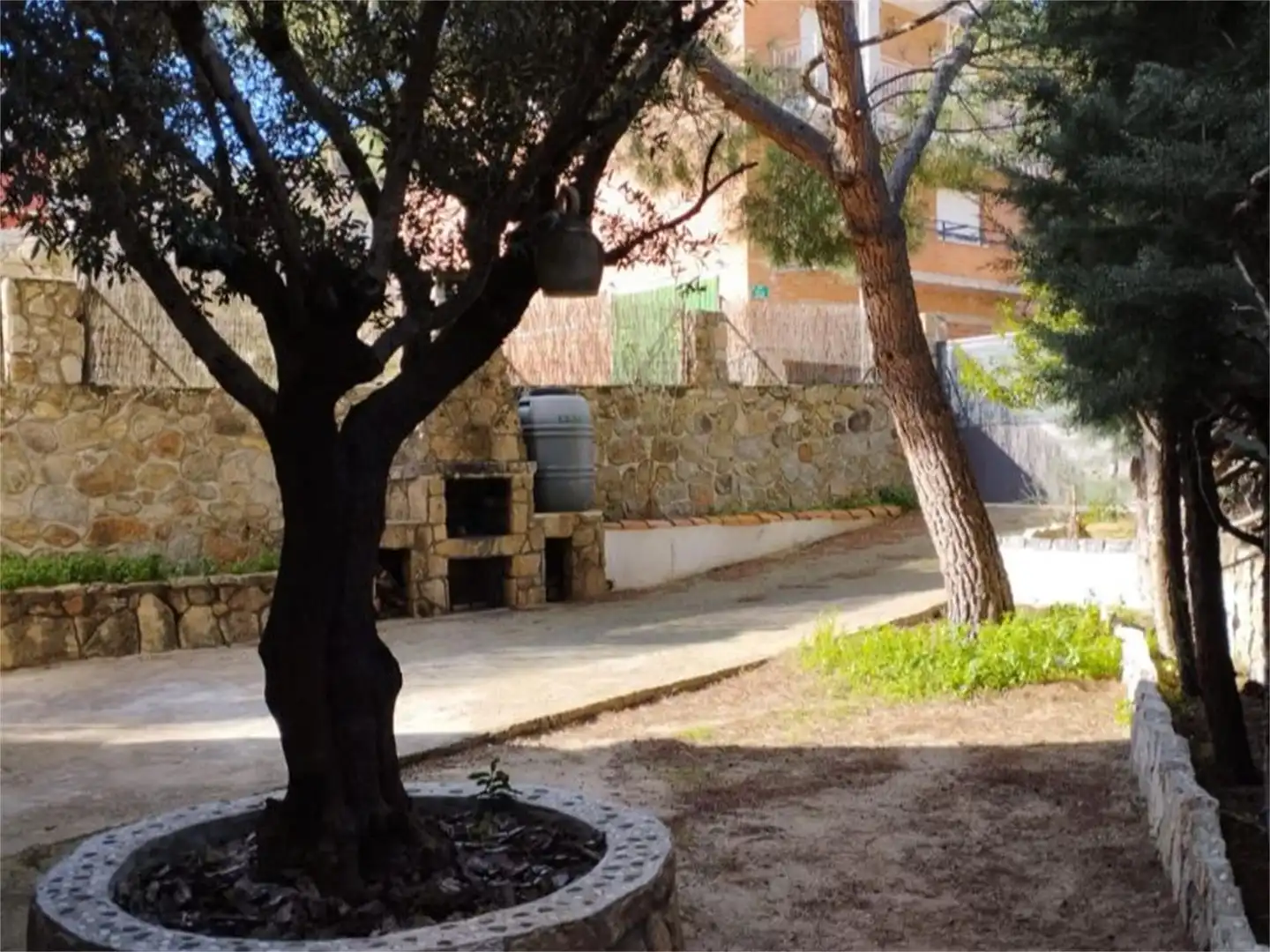 Casa o chalet en venta en Calle de Manuel de Falla, 5, El Hoyo de Pinares Jardín de Casa o chalet en venta en El Hoyo de Pinares con Terraza, Piscina y Balcón