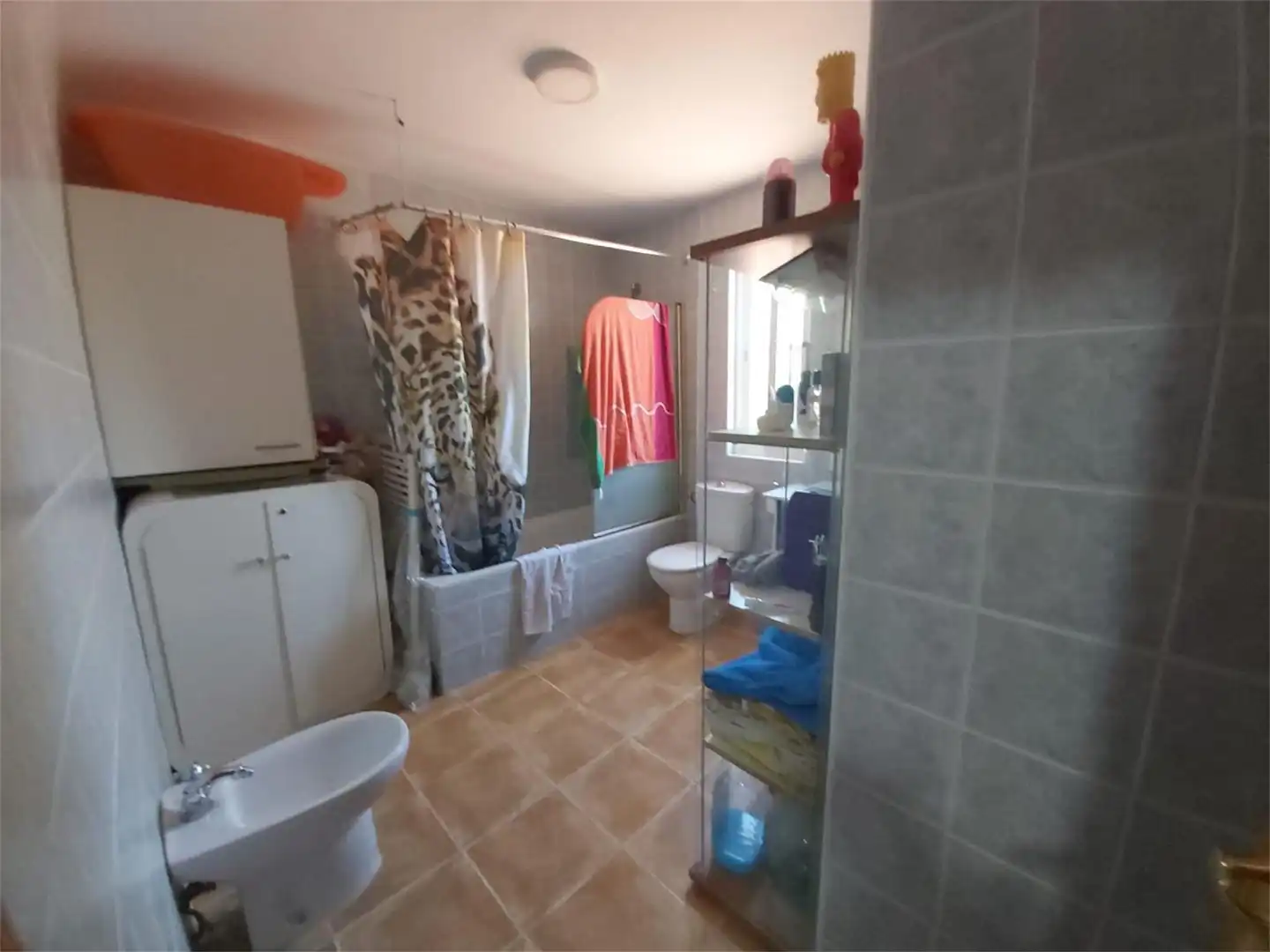 Dúplex en venta en Calle Lagartera, Escalona Baño de Dúplex en venta en Escalona con Aire acondicionado, Terraza y Balcón