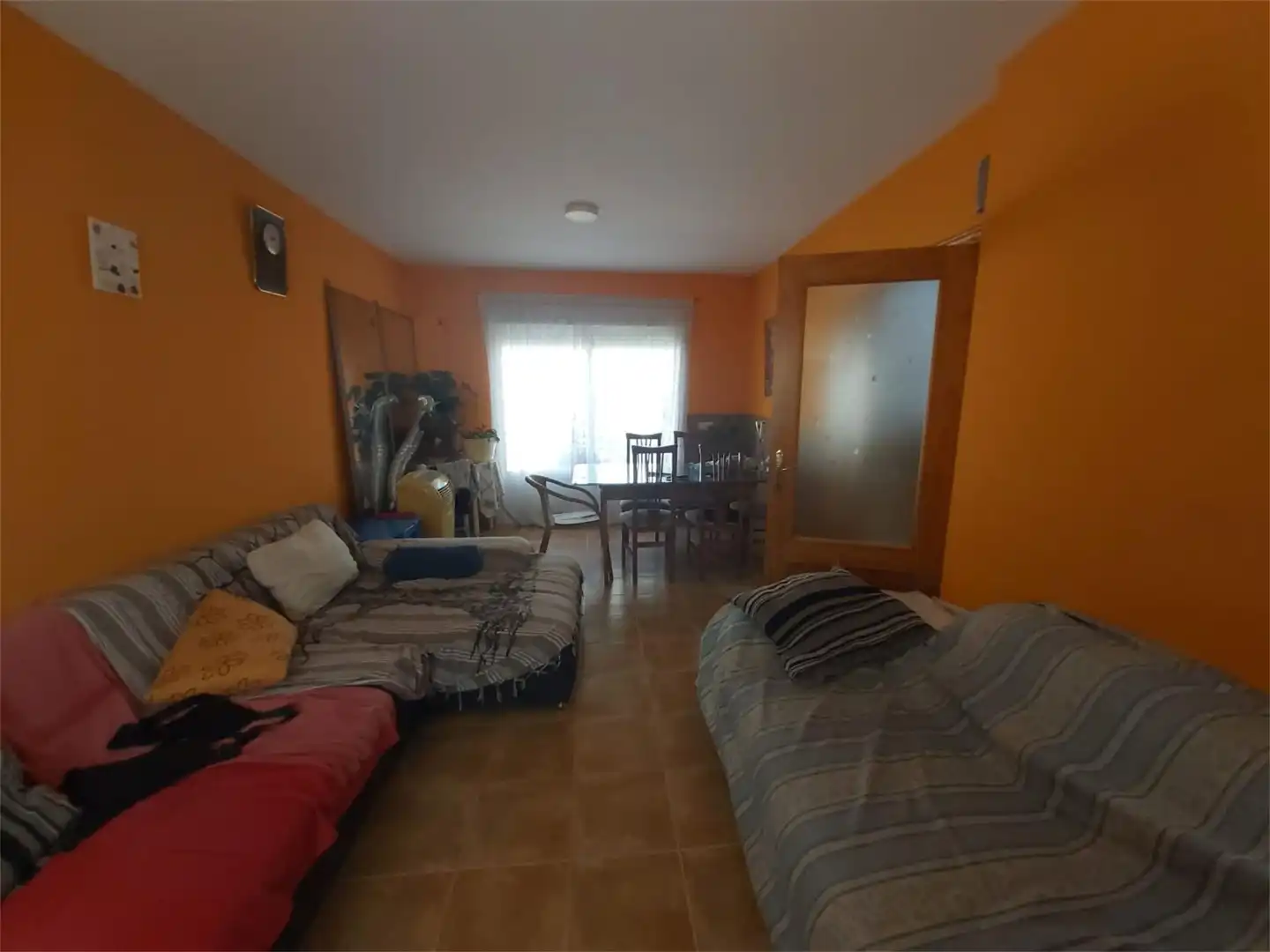 Dúplex en venta en Calle Lagartera, Escalona Sala de estar de Dúplex en venta en Escalona con Aire acondicionado, Terraza y Balcón