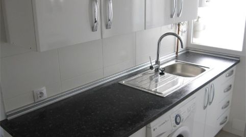 Foto 2 de Habitación en Paseo de la Castellana, Almenara -Ventilla, Madrid Capital