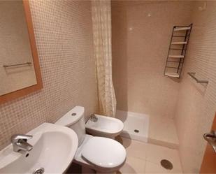 Bathroom of Flat to share in  Sevilla Capital  with Air Conditioner