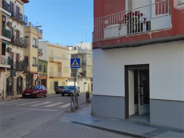 Local comercial en Alquiler en Calle del Caballero de Gracia, 50 en Torredonjimeno