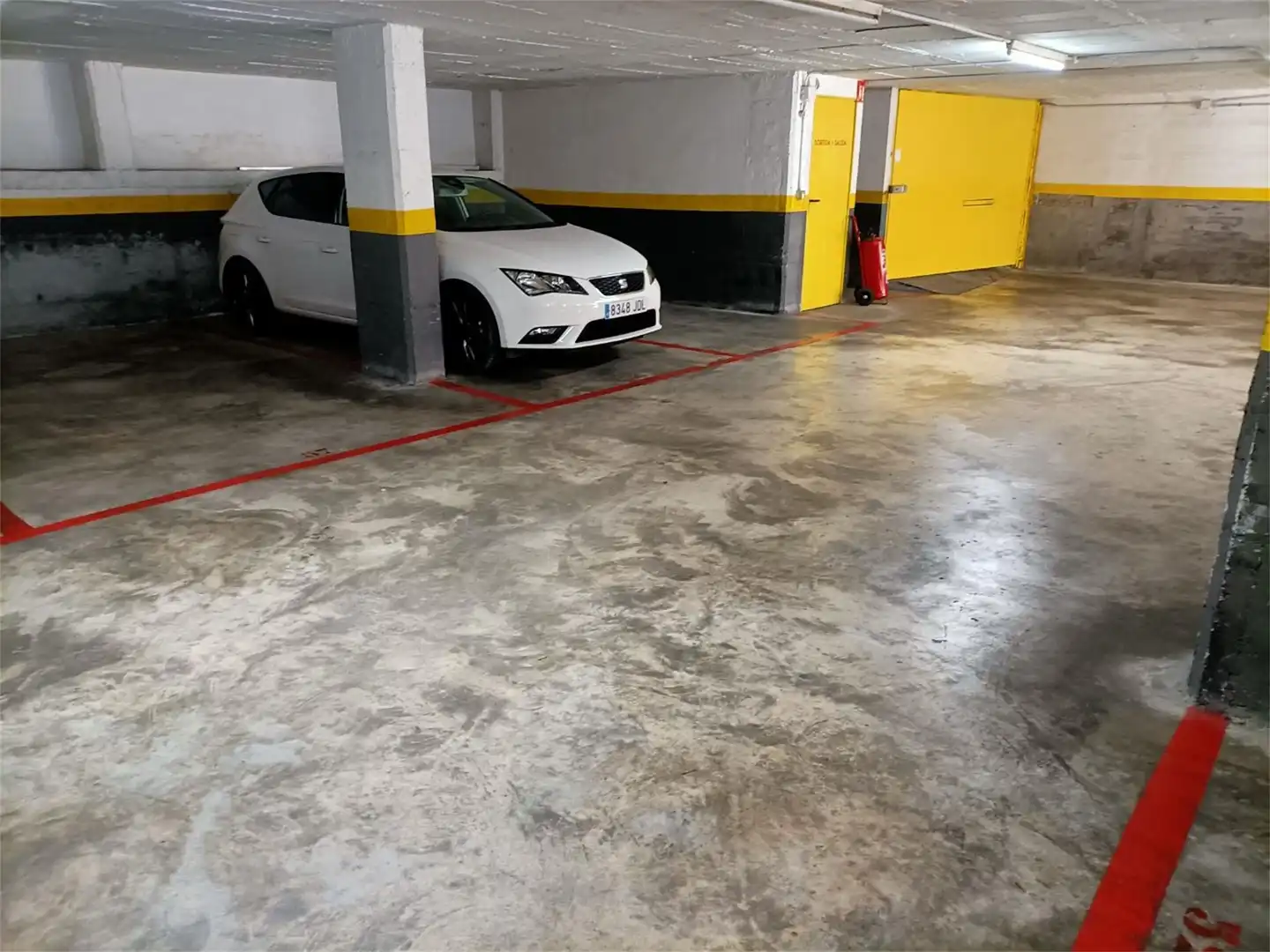 Garage for rent in Carrer de Rubens, 40, El Coll Parking of Garage for rent in Barcelona