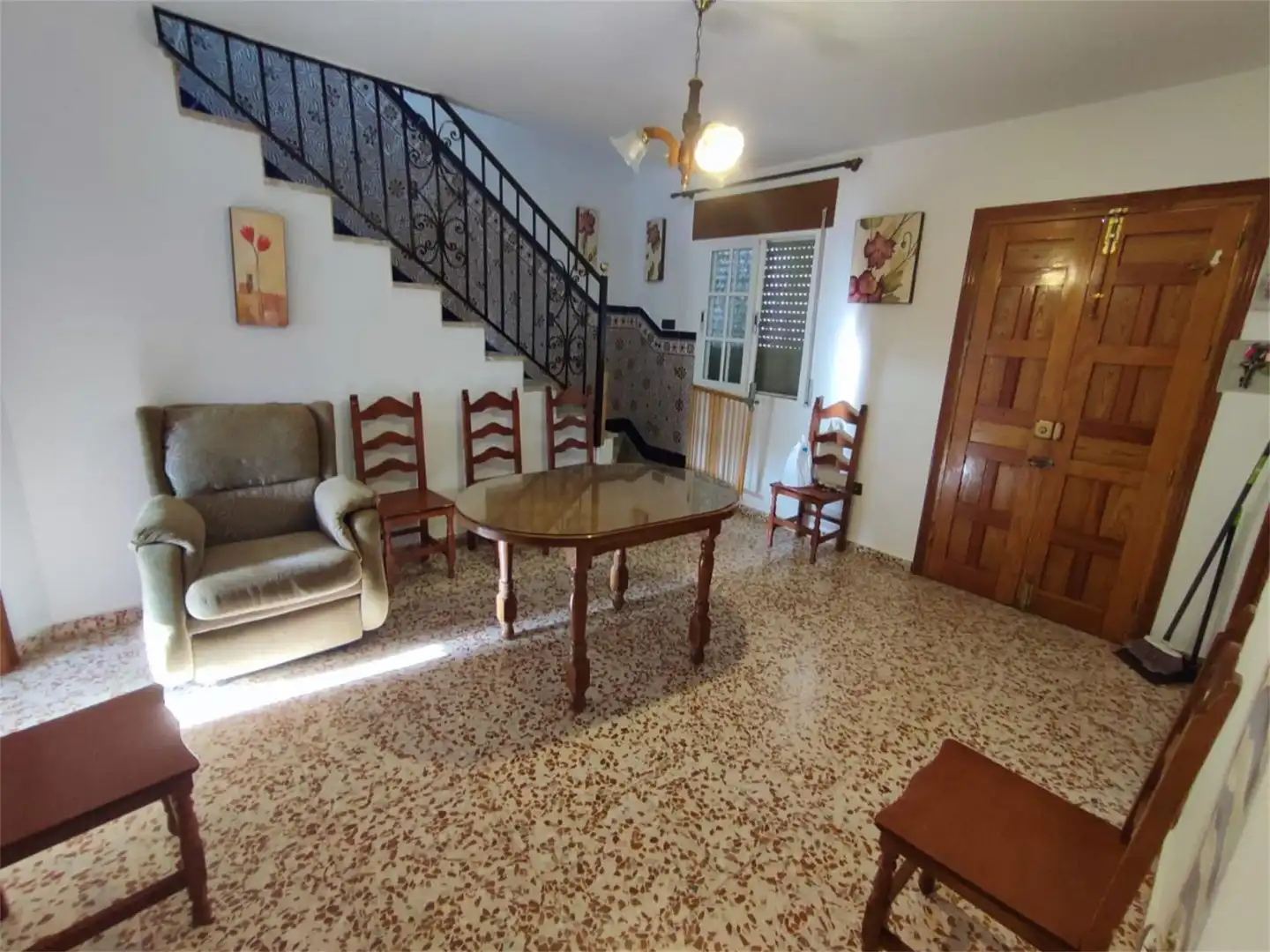 Casa adosada en venta en Calle Ronda, 13, Igualeja Sala de estar de Casa adosada en venta en Igualeja con Aire acondicionado, Calefacción y Parquet