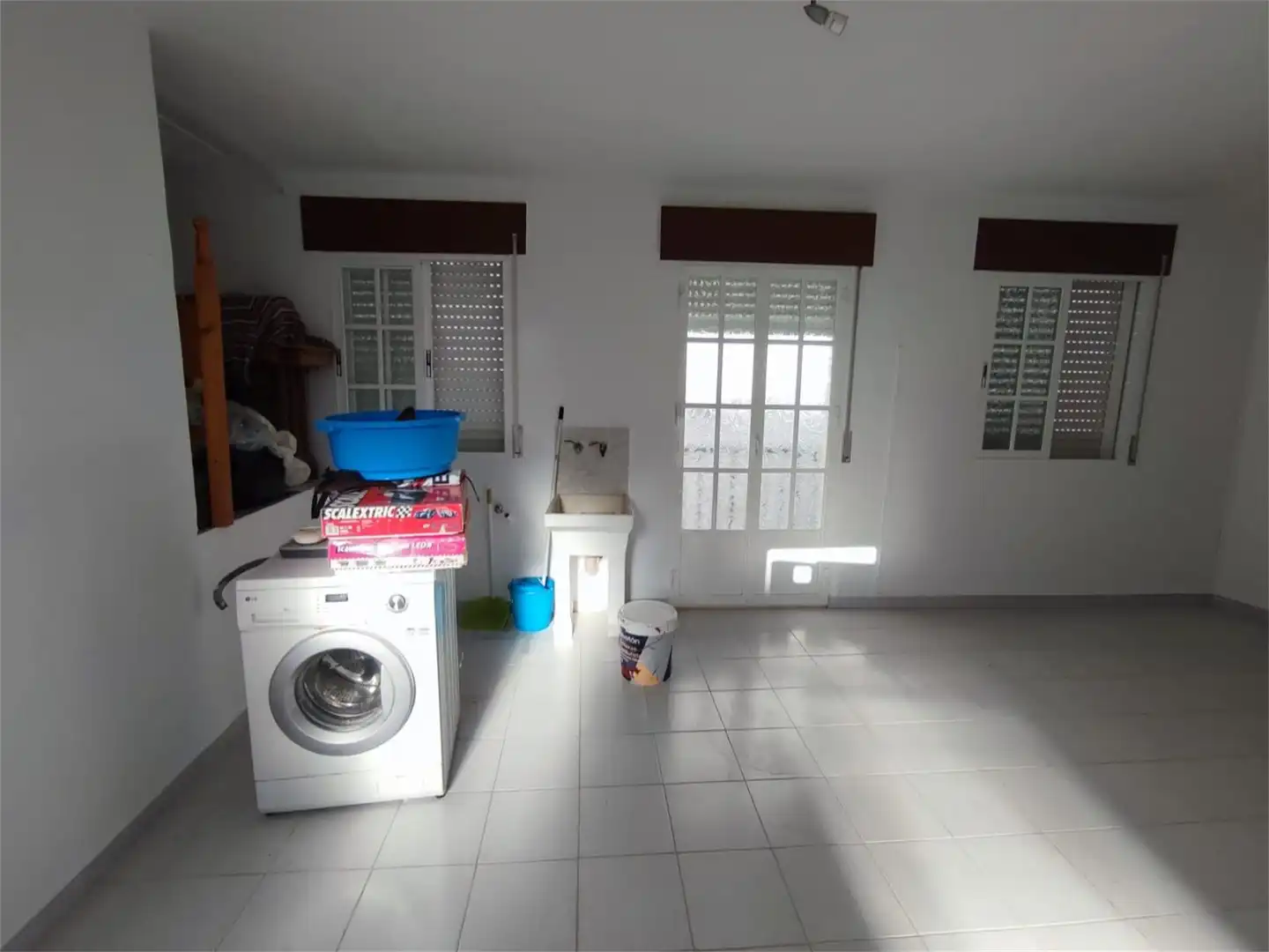 Casa adosada en venta en Calle Ronda, 13, Igualeja Casa adosada en venta en Igualeja con Aire acondicionado, Calefacción y Parquet