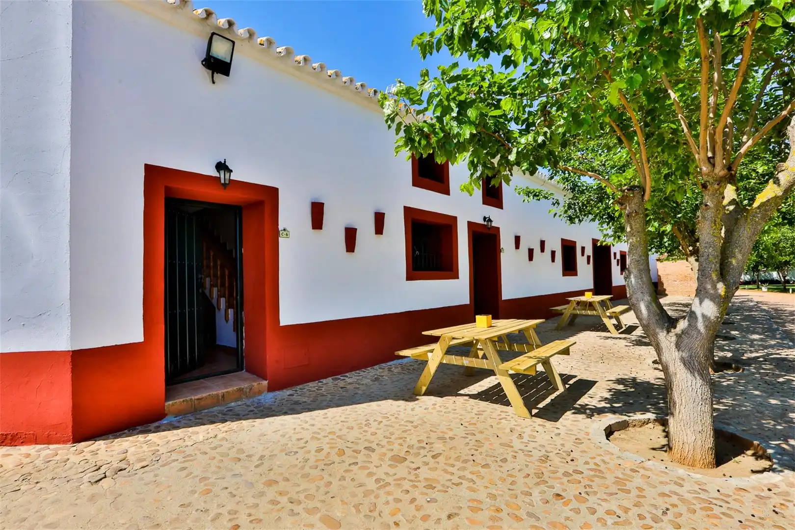 Vista exterior de Casa o chalet en venta en Carmona con Aire acondicionado, Calefacción y Jardín privado