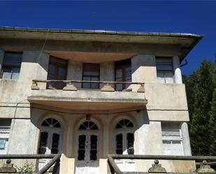 Vista exterior de Casa o xalet en venda en Guitiriz amb Terrassa i Balcó