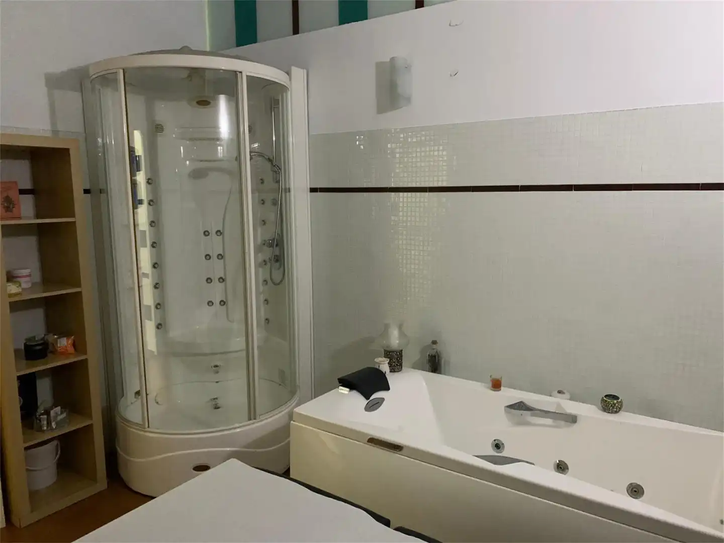 Baño de Local de alquiler en Alcalá de Guadaira con Aire acondicionado y Calefacción