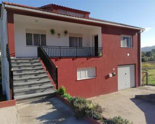 Vista exterior de Casa o xalet en venda en Muros amb Terrassa i Balcó
