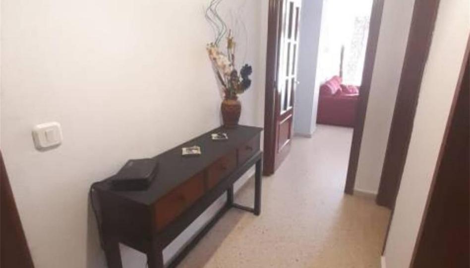 Foto 1 de Pis per a compartir a Calle Dolores Ibárruri "pasionaria", 12, El Plantinar – Avda. La Paz - El Juncal, Sevilla