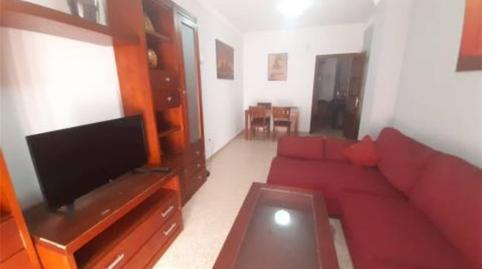 Foto 4 de Pis per a compartir a Calle Dolores Ibárruri "pasionaria", 12, El Plantinar – Avda. La Paz - El Juncal, Sevilla