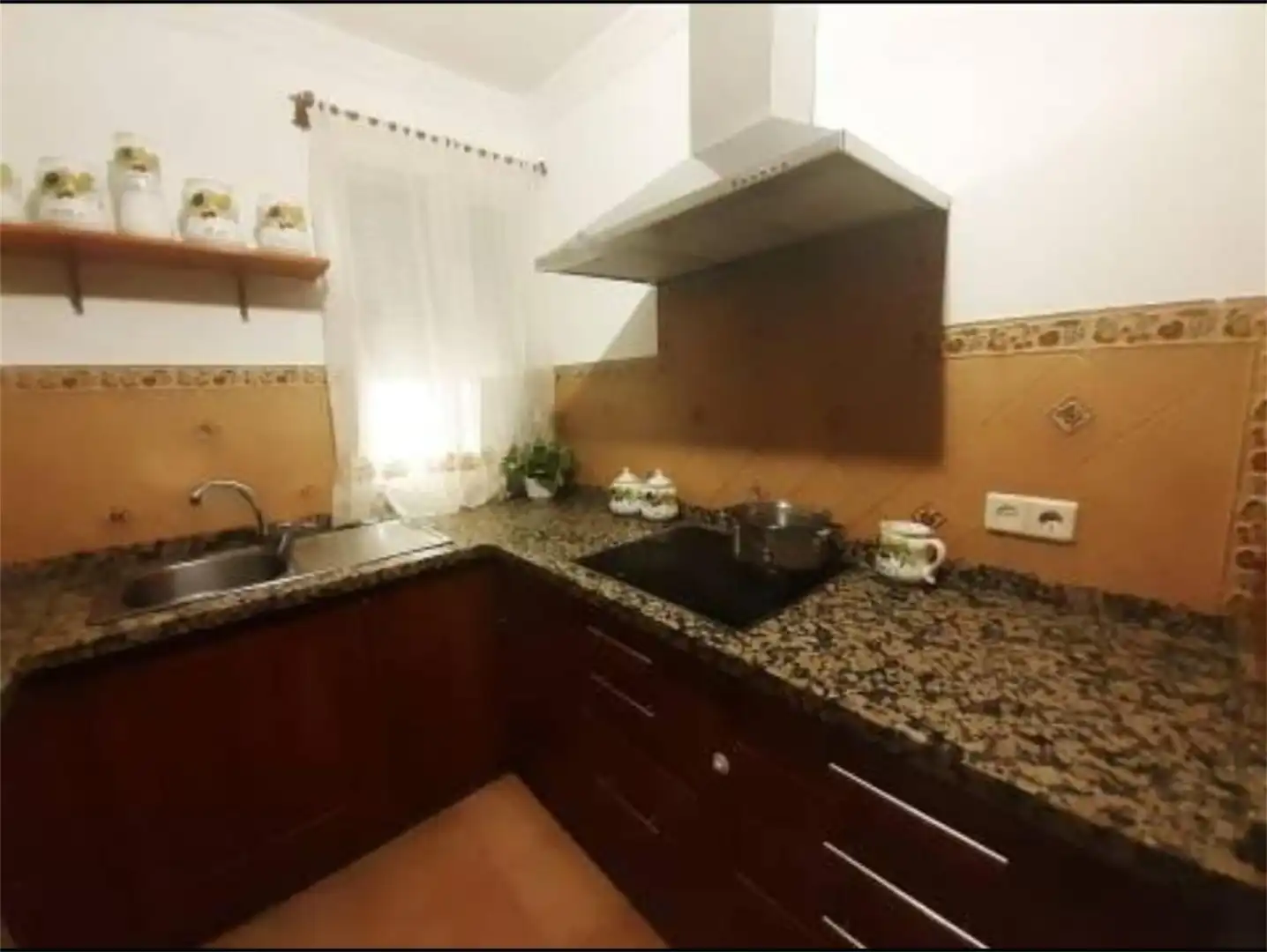 Kitchen of Flat for share in Sevilla  with Air Conditioner, Terrace and Furnished