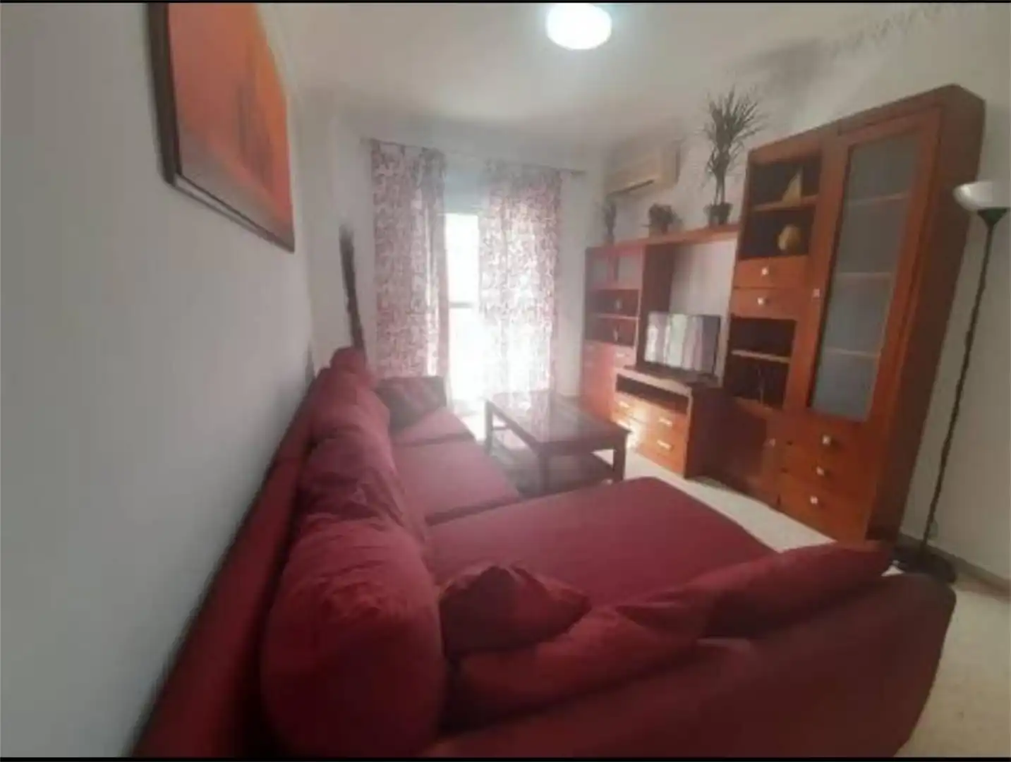 Living room of Flat for share in Sevilla  with Air Conditioner, Terrace and Furnished