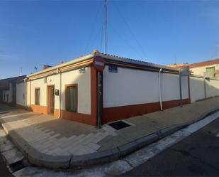 Exterior view of House or chalet for sale in Valladolid Capital  with Heating and Furnished