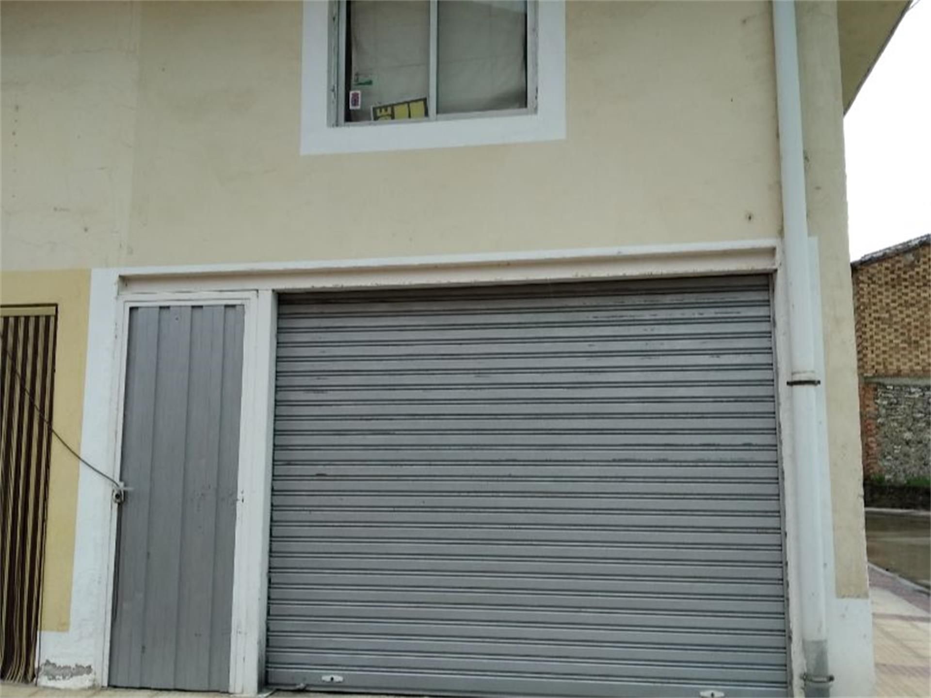 Exterior view of Garage for sale in Cerezo de Río Tirón