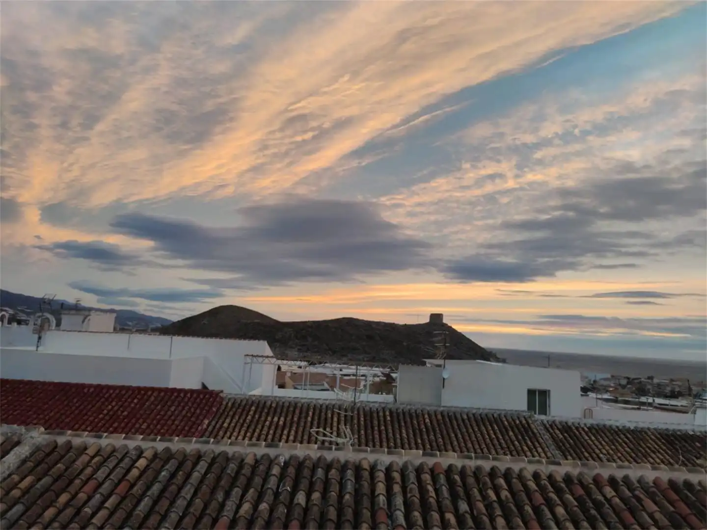 Casa adosada en venta en Calle Jara, 6, Castell de Ferro Vista exterior de Casa adosada en venta en Gualchos con Aire acondicionado y Terraza
