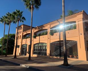 Vista exterior de Oficina de lloguer en Estepona