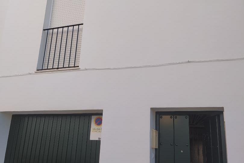 Photo 1 of Single-family semi-detached for sale in Calle Dolores Ibárruri, 10, Marchena, Sevilla
