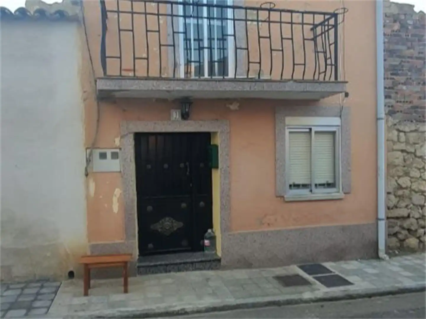 Exterior view of Detached homes for sale in Monzón de Campos  with Heating, Parquet flooring and Terrace