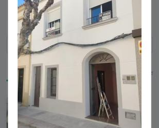 Vista exterior de Planta baixa en venda en Don Benito amb Aire condicionat, Terrassa i Balcó