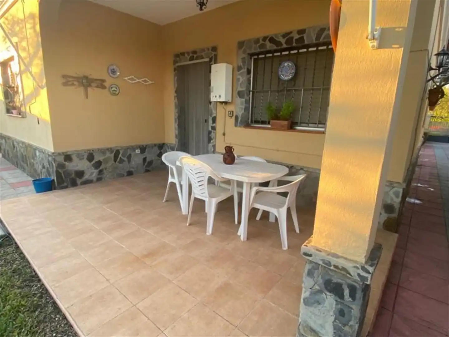 Casa o chalet en venta en Calle Chicuelo, 11, Morón de la Frontera Terraza de Casa o chalet en venta en Morón de la Frontera con Aire acondicionado, Terraza y Piscina