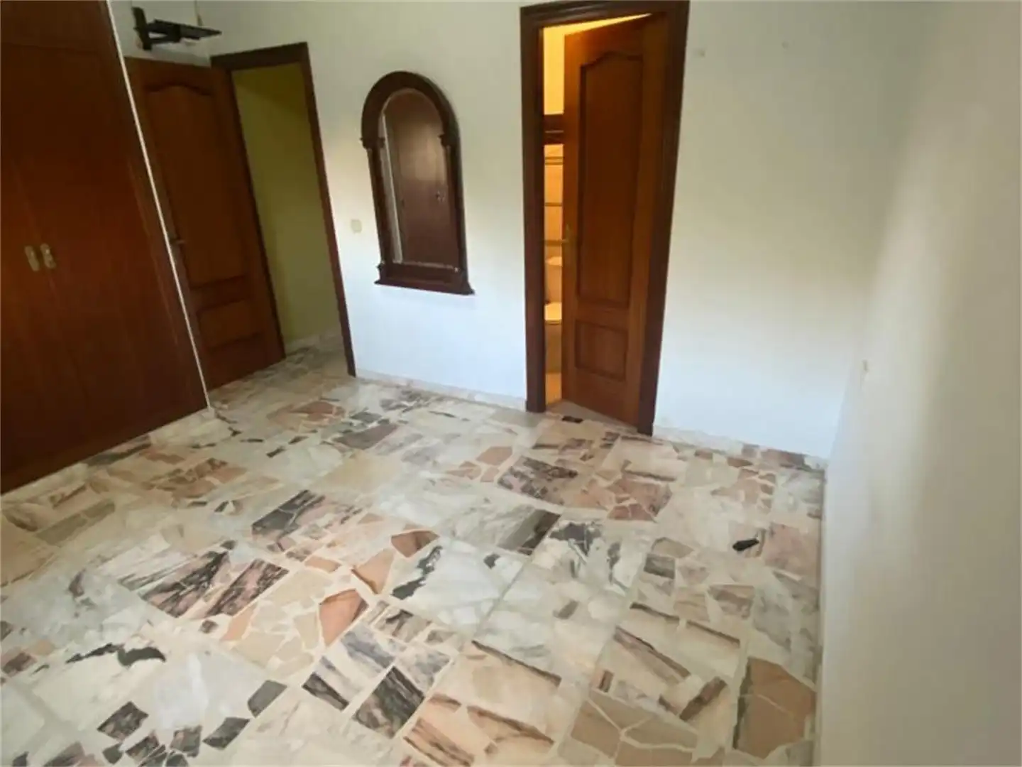 Casa o chalet en venta en Calle Chicuelo, 11, Morón de la Frontera Casa o chalet en venta en Morón de la Frontera con Aire acondicionado, Terraza y Piscina