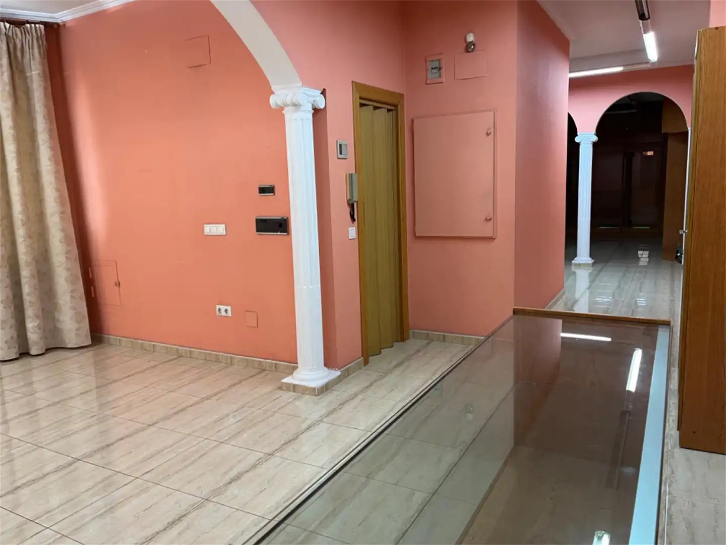 Local en venta en Calle Jabonerías, 5, Torrijos Local en venta en Torrijos con Aire acondicionado y Calefacción