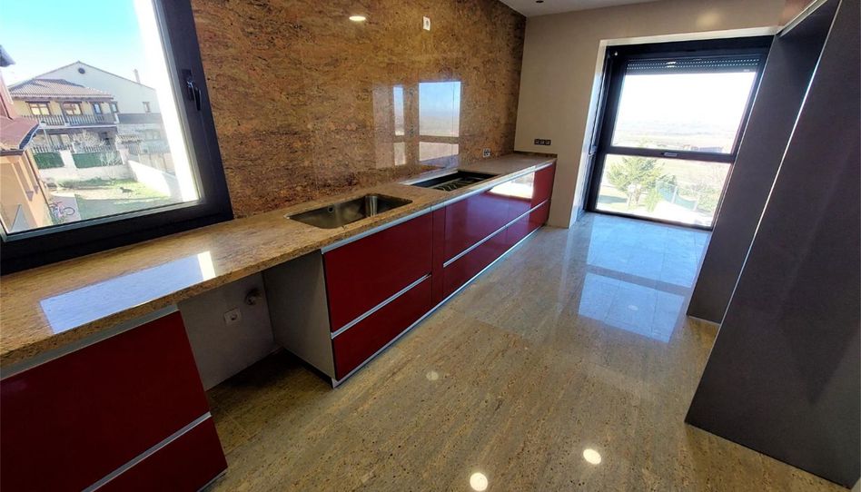 Houses for sale in Calle del Cerrillo, 32, Torrecaballeros, Segovia - image 1 Photo 1 of Houses for sale in Calle del Cerrillo, 32, Torrecaballeros, Segovia