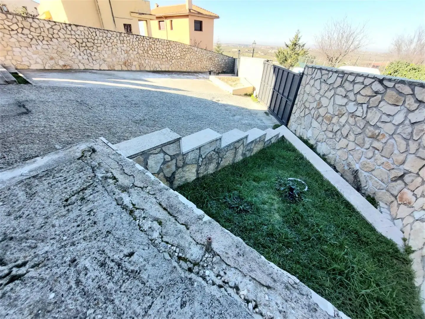 Casa o xalet en venda a Calle del Cerrillo, 32, Torrecaballeros Casa o xalet en venda en Torrecaballeros
