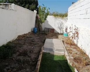 Garden of Single-family semi-detached for sale in Santiago de Calatrava  with Air Conditioner, Heating and Private garden