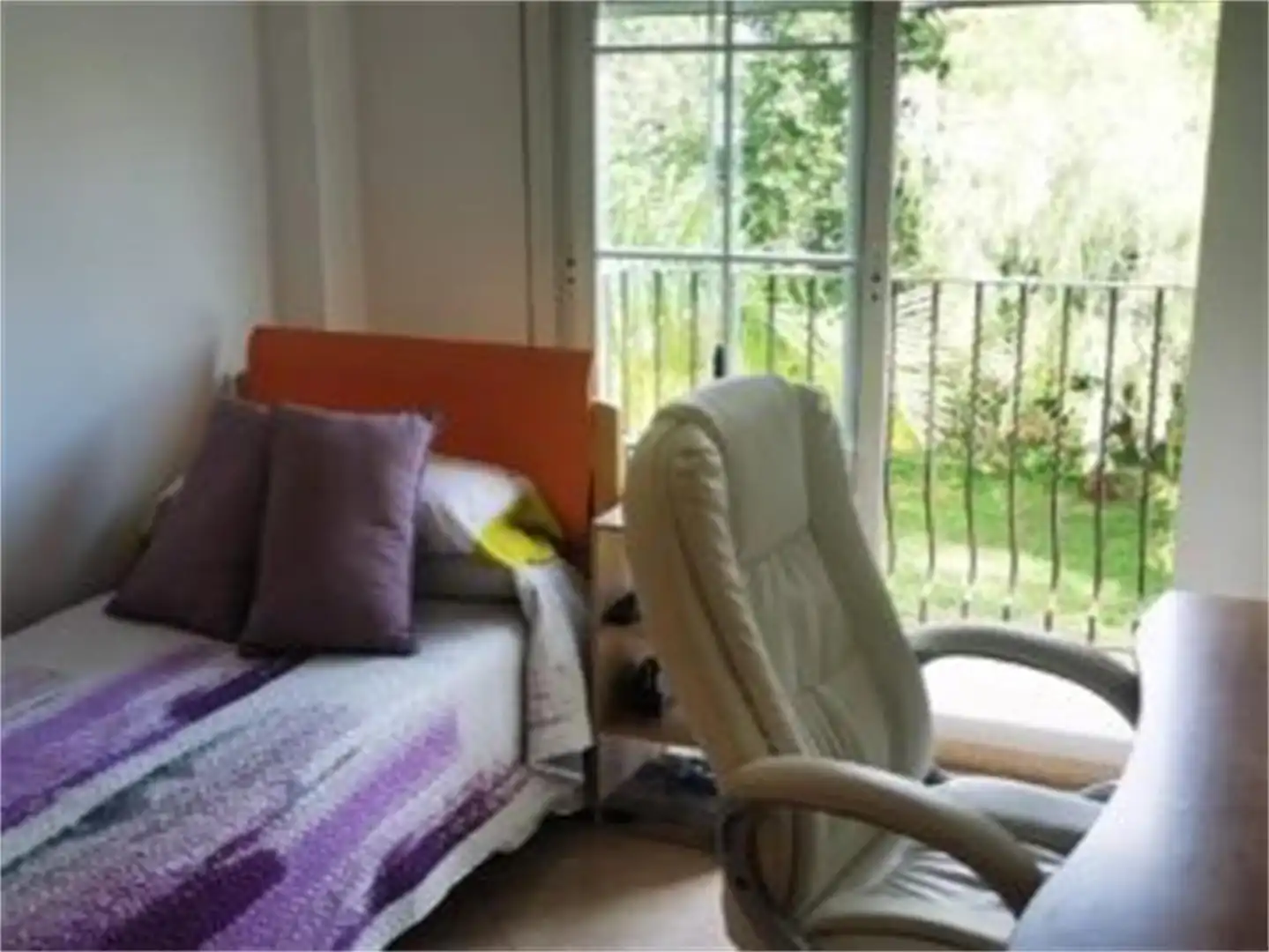 Casa o chalet en venta en Calle Inglaterra, 9, Park Nord - Casona Habitación de Casa o chalet en venta en Gandia con Aire acondicionado, Calefacción y Jardín privado