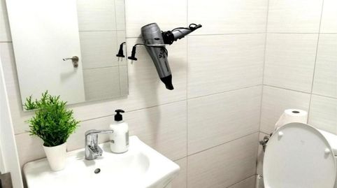 Photo 3 of Room in Calle Rafael Altamira, 16, Casco Antiguo - Sta. Cruz - Ayuntamiento, Alicante / Alacant
