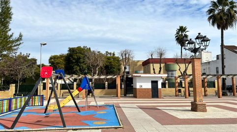 Foto 3 de Casa adosada en venta en Calle Blas Infante, 64, Brenes, Sevilla