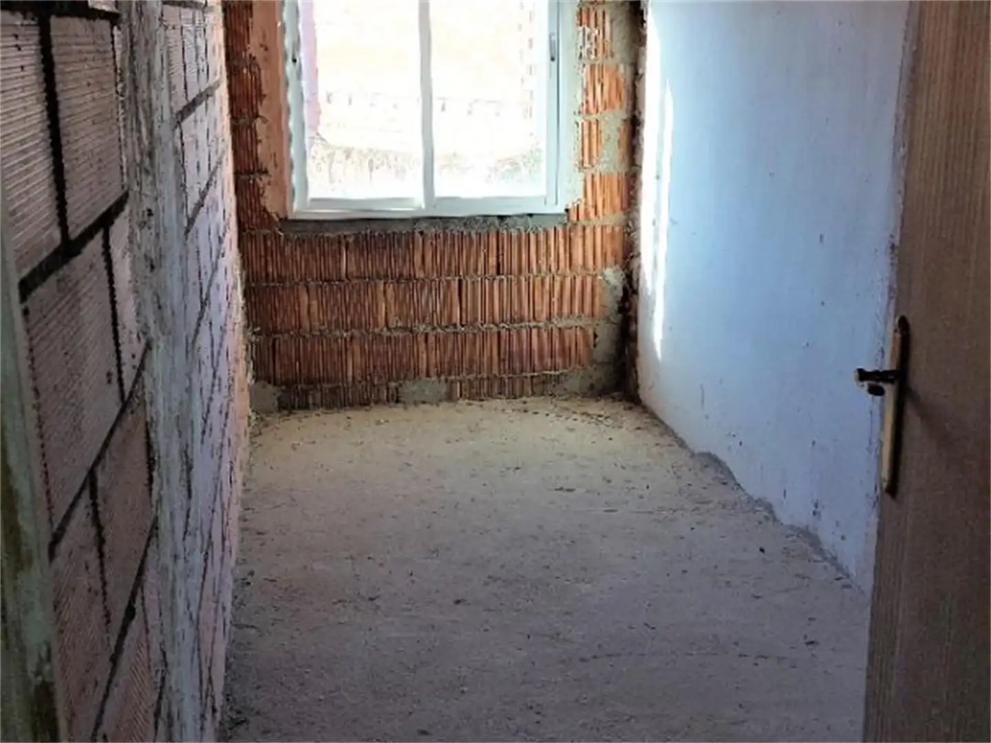 Piso en venta en Calle D. Valdelomar, 31, Membrilla Piso en venta en Membrilla con Calefacción y Trastero