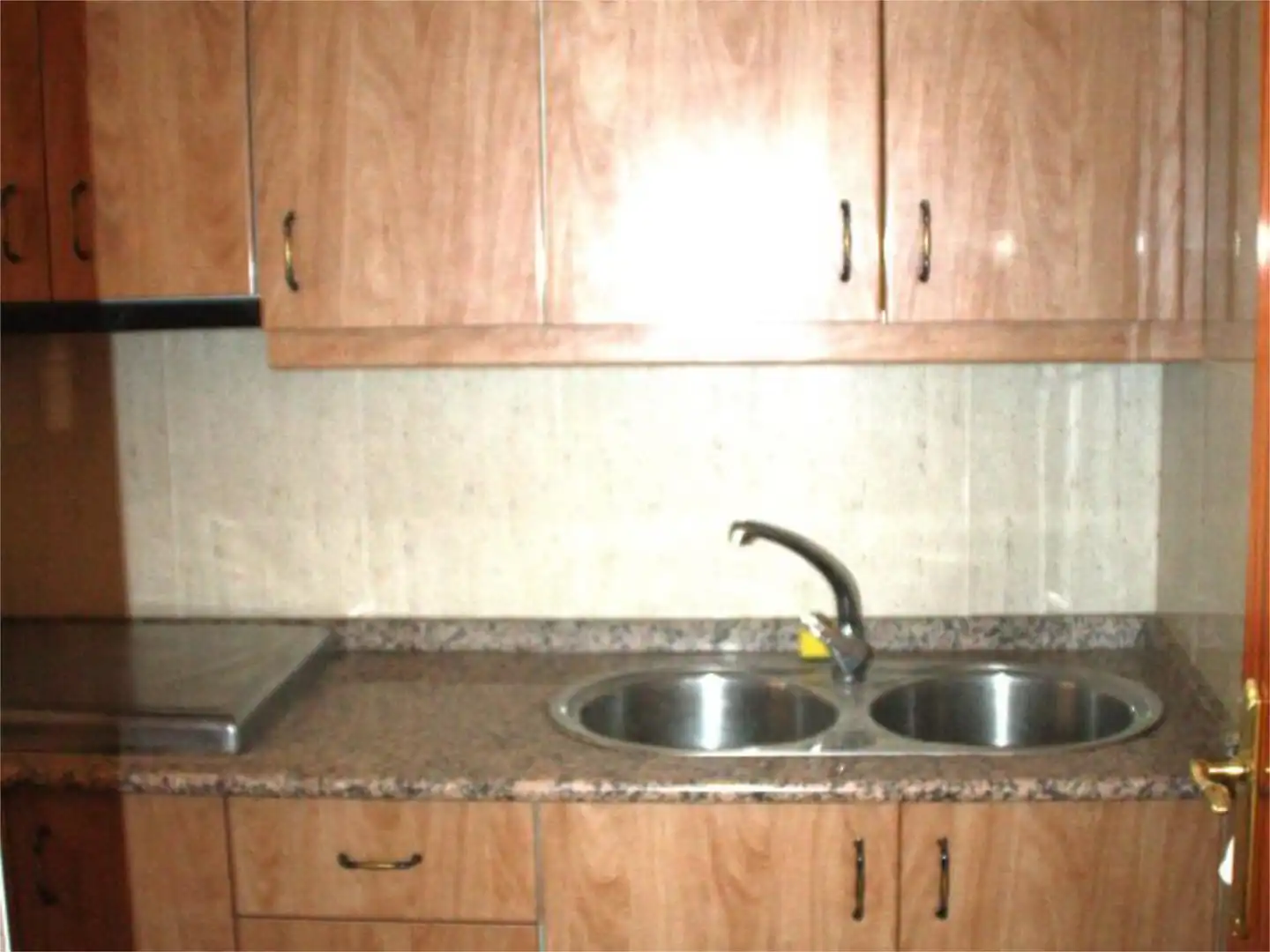 Piso en venta en Calle D. Valdelomar, 31, Membrilla Cocina de Piso en venta en Membrilla con Calefacción y Trastero