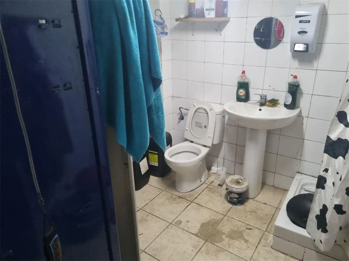Bathroom of Industrial buildings for sale in Castro-Urdiales