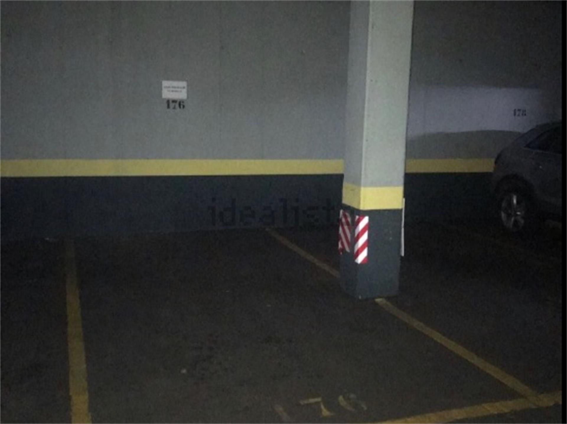 Parking of Garage to rent in La Moraleja