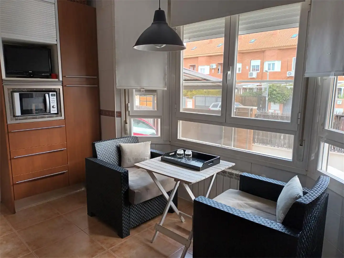 Dormitori de Casa o xalet en venda en Torres de la Alameda amb Aire condicionat, Calefacció i Jardí privat