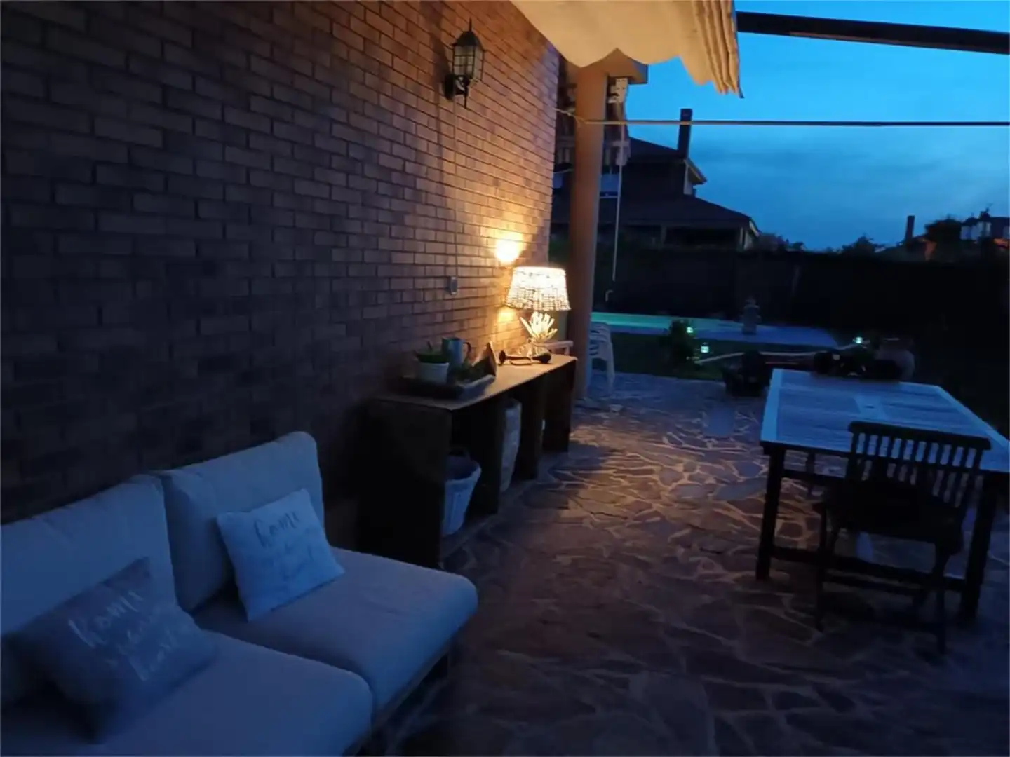 Terrassa de Casa o xalet en venda en Torres de la Alameda amb Aire condicionat, Calefacció i Jardí privat