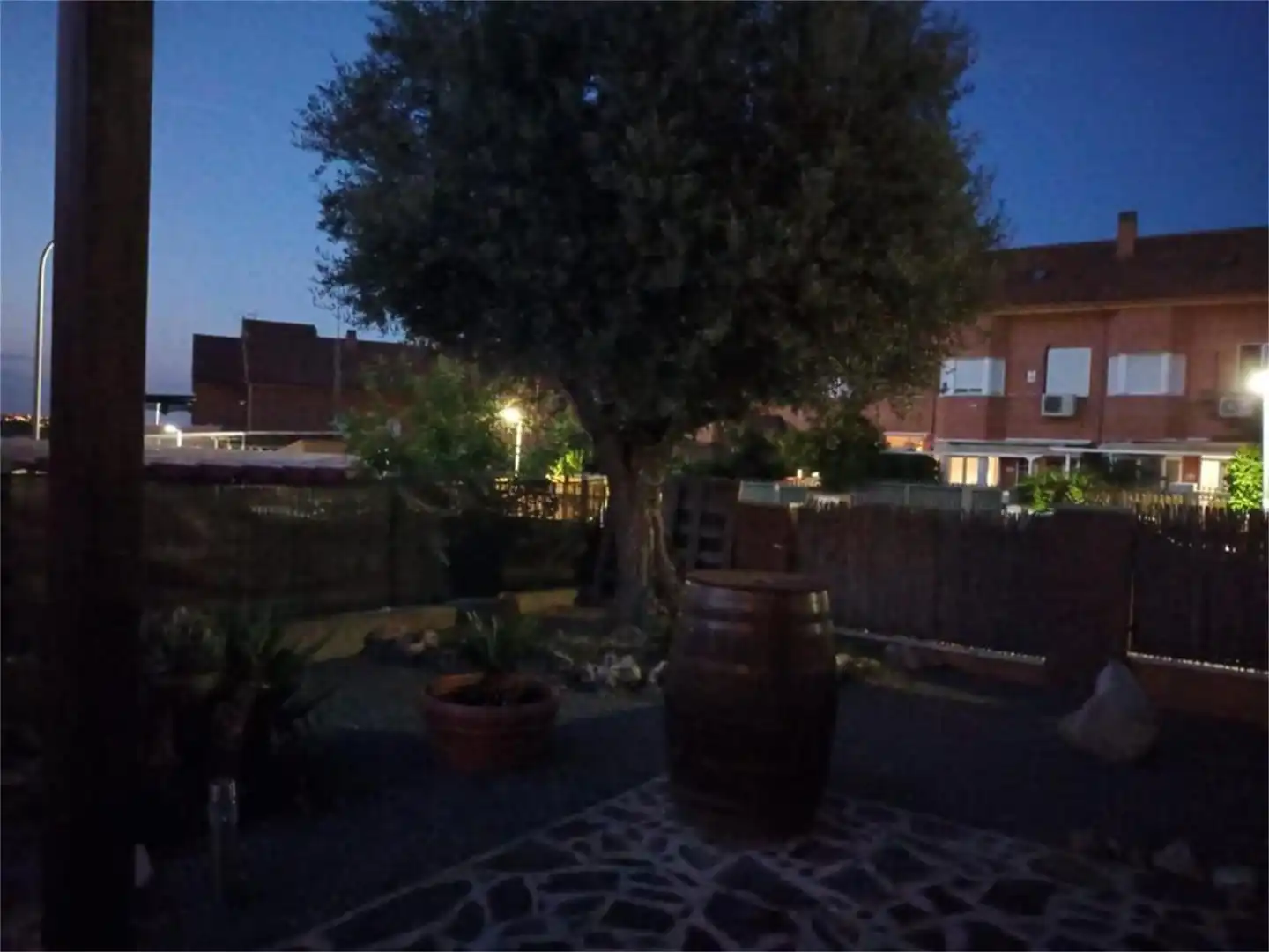 Jardí de Casa o xalet en venda en Torres de la Alameda amb Aire condicionat, Calefacció i Jardí privat