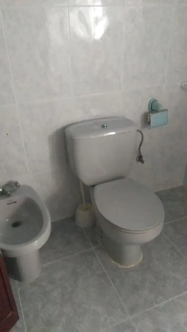 Bany de Casa o xalet en venda en Torrecilla de la Abadesa amb Calefacció, Traster i Moblat