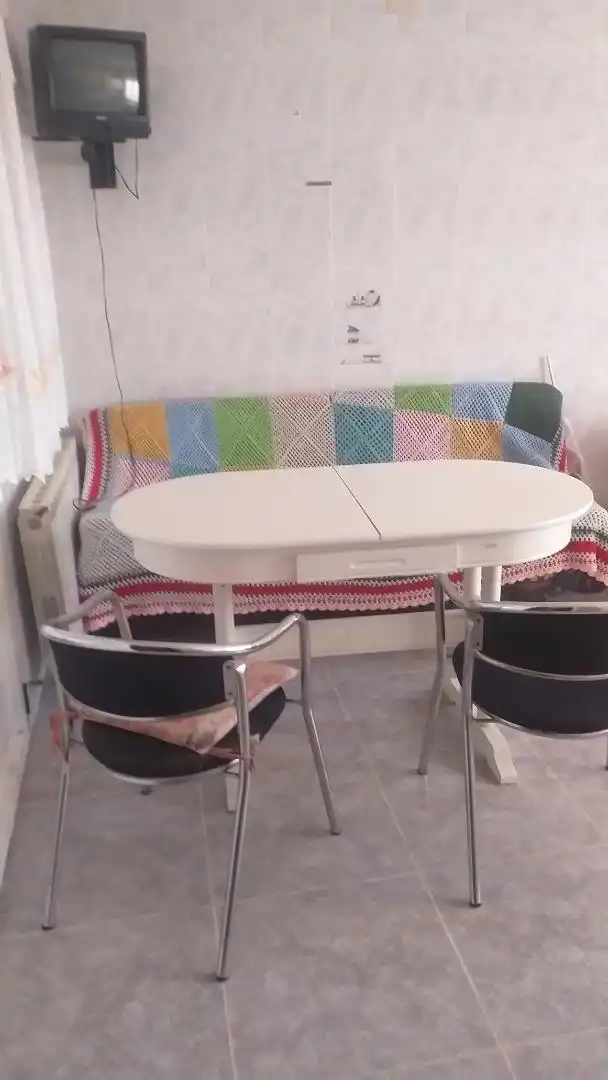Menjador de Casa o xalet en venda en Torrecilla de la Abadesa amb Calefacció, Traster i Moblat