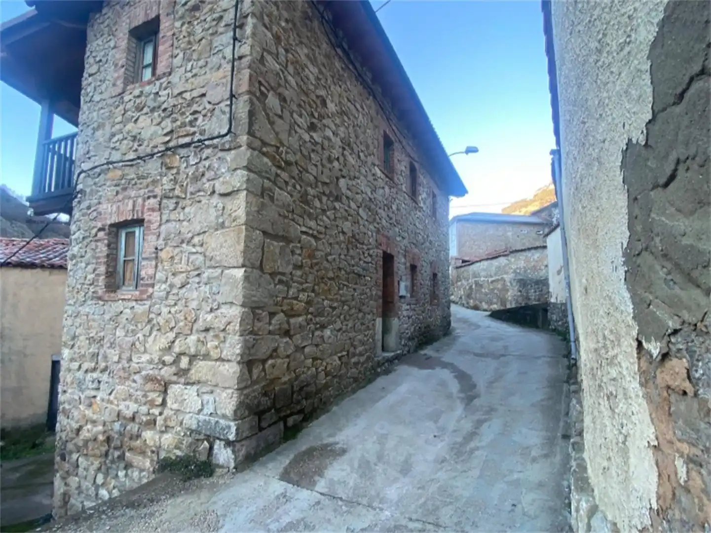 Casa o xalet en venda a Calle Cantón, La Pola de Gordón Vista exterior de Casa o xalet en venda en La Pola de Gordón