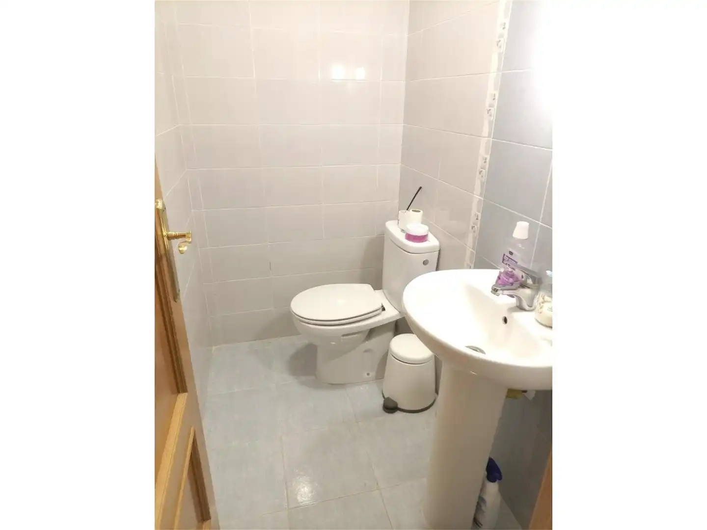 Casa adosada en venta en L'Alqueria d'Asnar Baño de Casa adosada en venta en L'Alqueria d'Asnar con Calefacción y Parking comunitario